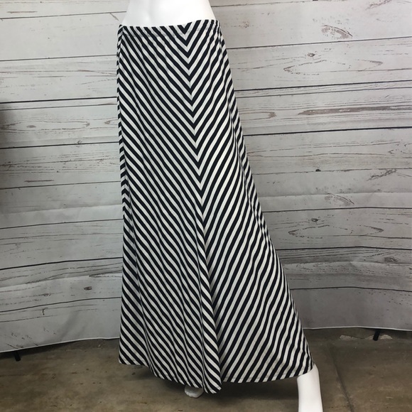 Apostrophe Dresses & Skirts - Apostrophe : Maxi Skirt : Black and White Striped